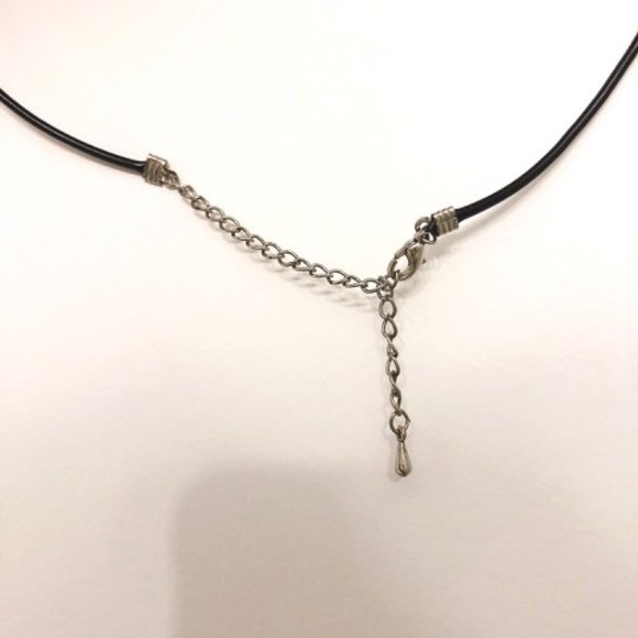 Sparkly Heart Necklace ♥ - Picture 5 of 5